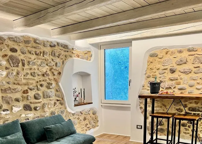 Vicolosuite - Di Garda Torri Del Benaco