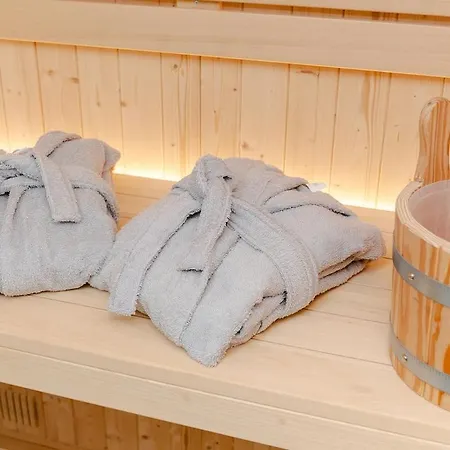 Apartment Vicolosuite - Di Garda Torri Del Benaco