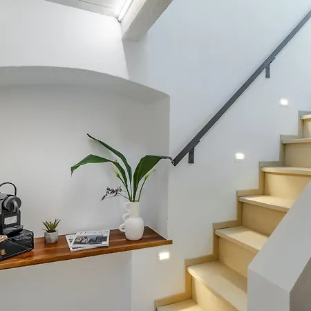 Vicolosuite - Di Garda Apartment Torri Del Benaco