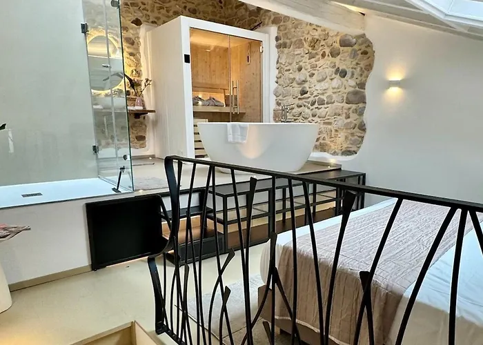 Vicolosuite - Di Garda Apartament *